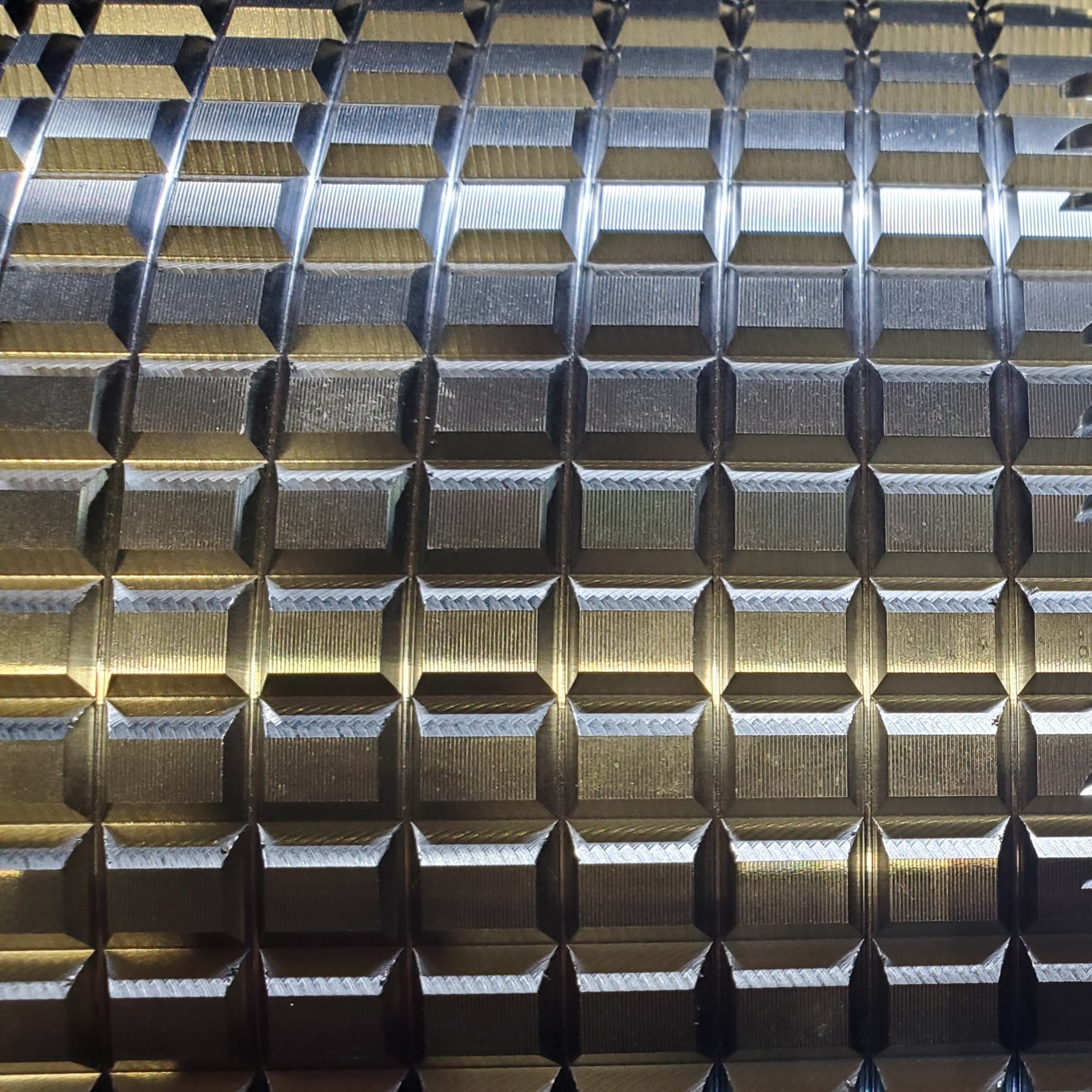 Detuned Knurl Detuned Knurl